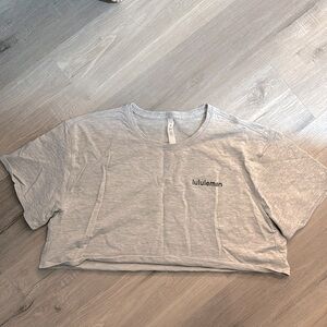 Size 12 oversized cropped grey tee from lululemon. Like new.
